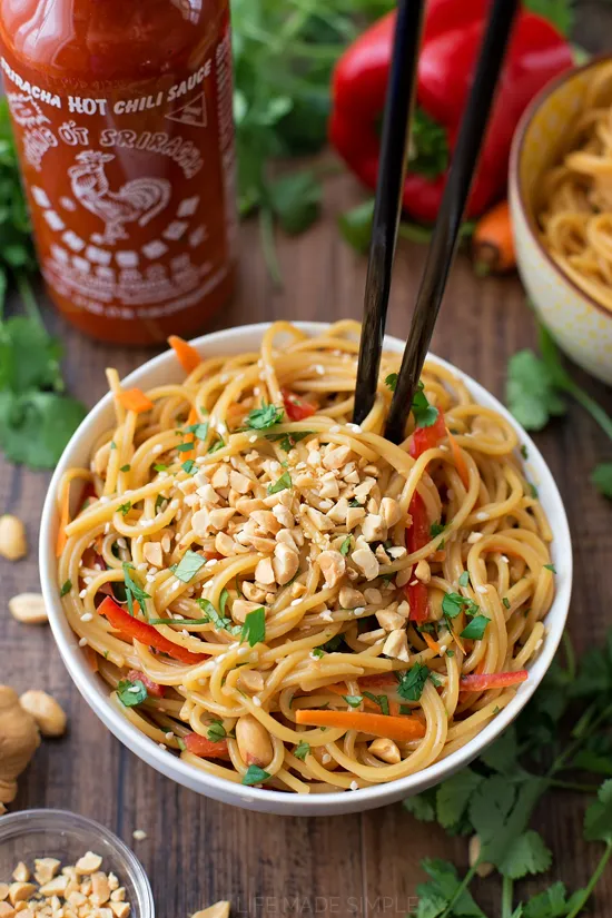 Pad Thai Noodles Bowl