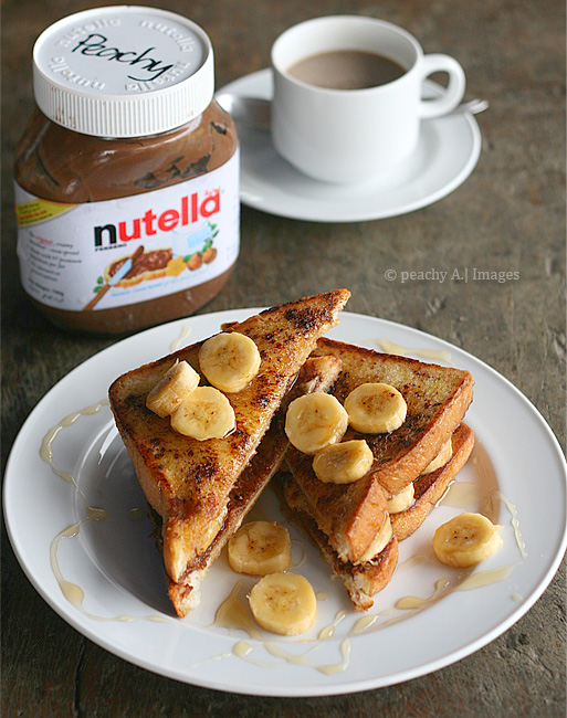 Toast with Nutella and Banana